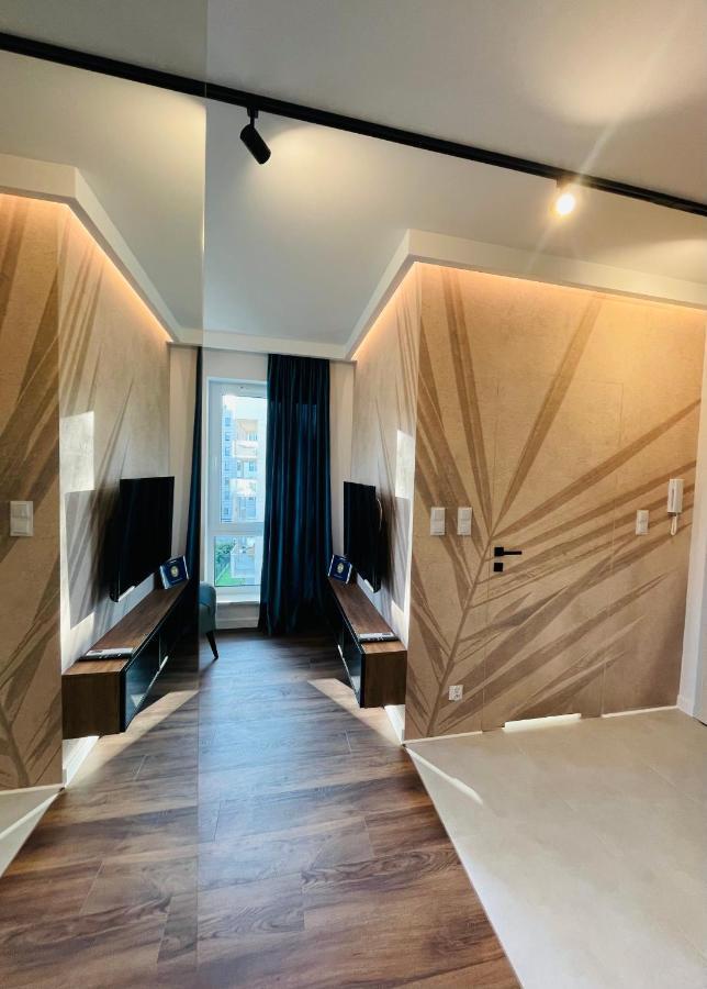 Apartamenty Zlota 15-Lotnicza Street 키엘체 외부 사진